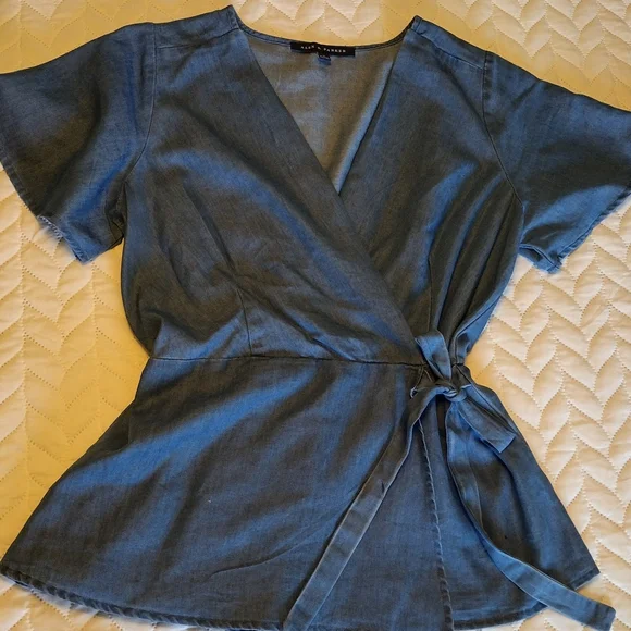 Elegant Denim Wrap Blouse - Picture 2 of 7